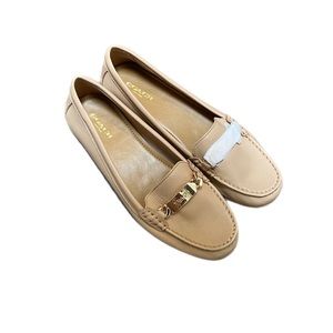 NWOT Coach Leather Penny / Driving Loafer Gold Hardware in Beige/Tan - Size 8